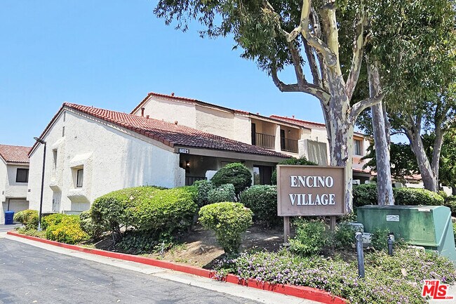 Building Photo - 18130 Oxnard St