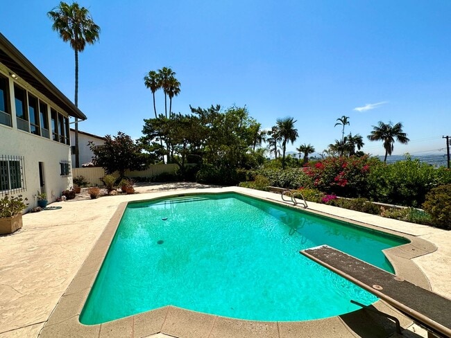 Building Photo - Beautiful Hilltop Del Cerro House with Amazing Views As Far As The Ocean!