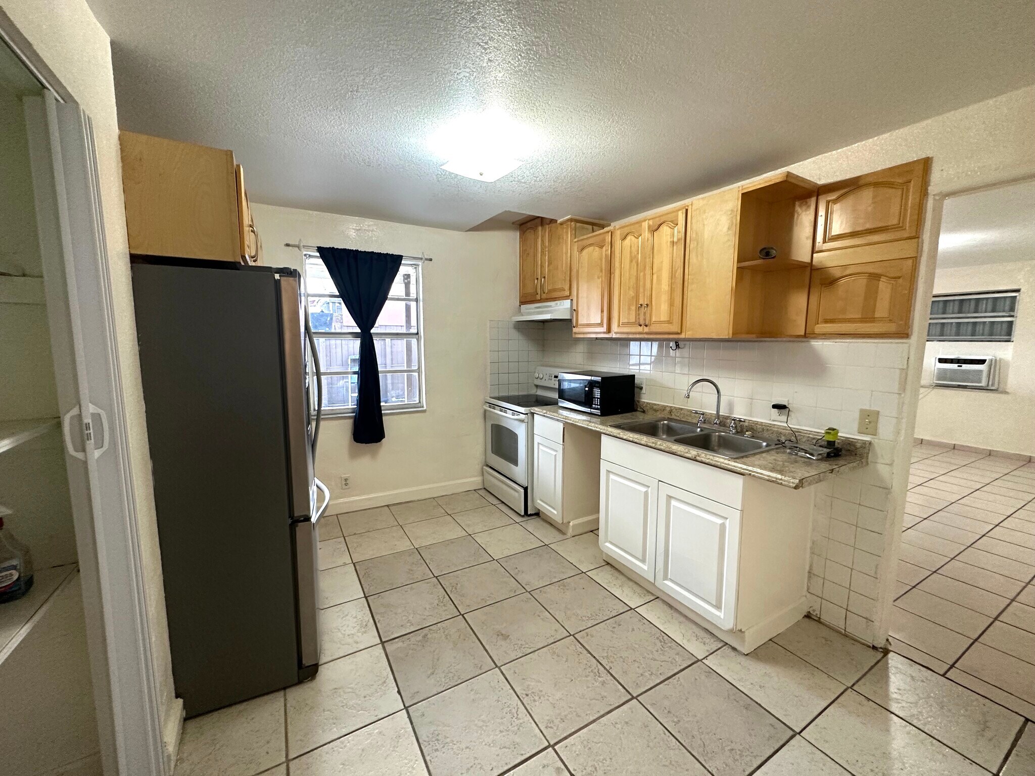 Building Photo - 4763 NW 3rd St