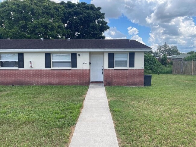 Primary Photo - 4126 Shoreline Dr