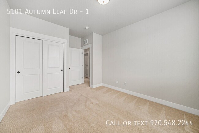 Building Photo - 5101 Autumn Leaf Dr