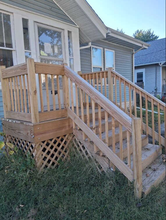 Building Photo - 418 S Hancock Ave