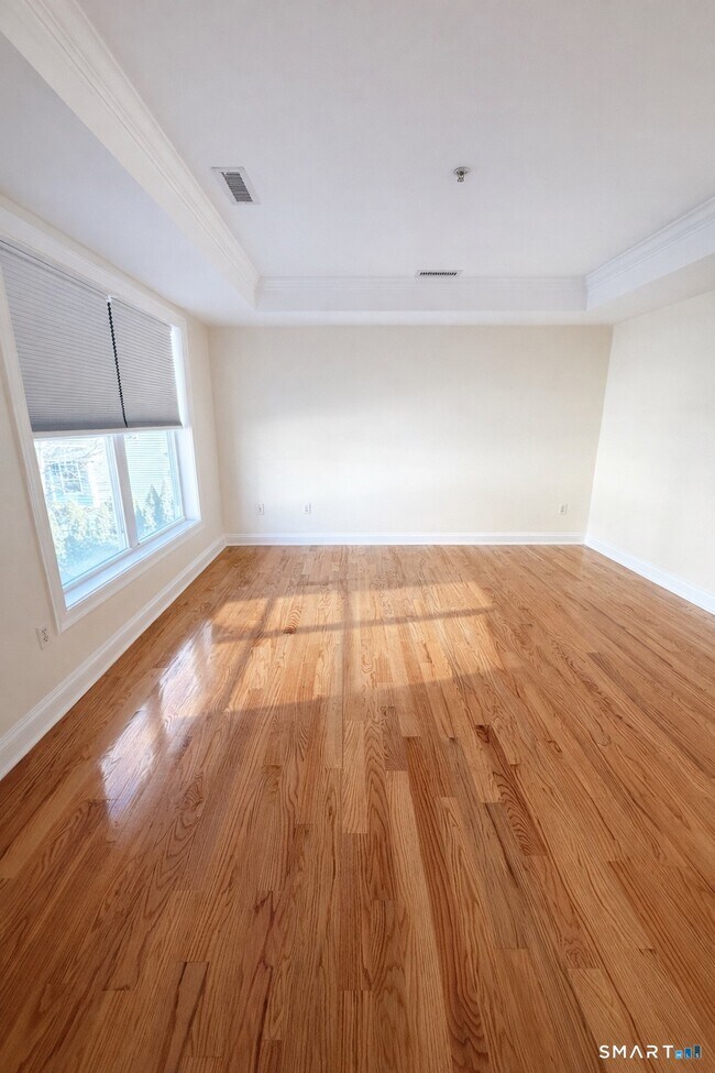 Building Photo - 1707 Summer St