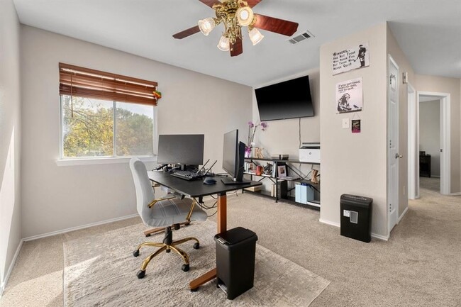 Building Photo - 9325 Linkmeadow Dr