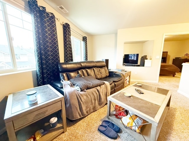 Building Photo - 298 NE Tronson Cir