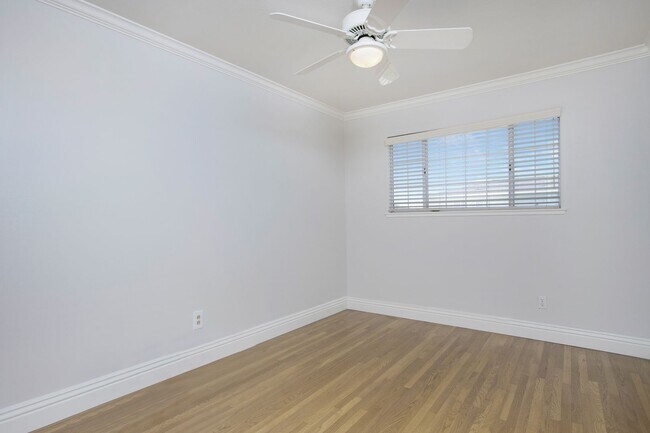 Building Photo - South Huntington Beach Home