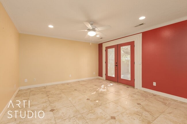 Building Photo - Spacious 4 Bedroom, 3 Bathroom Home for Rent