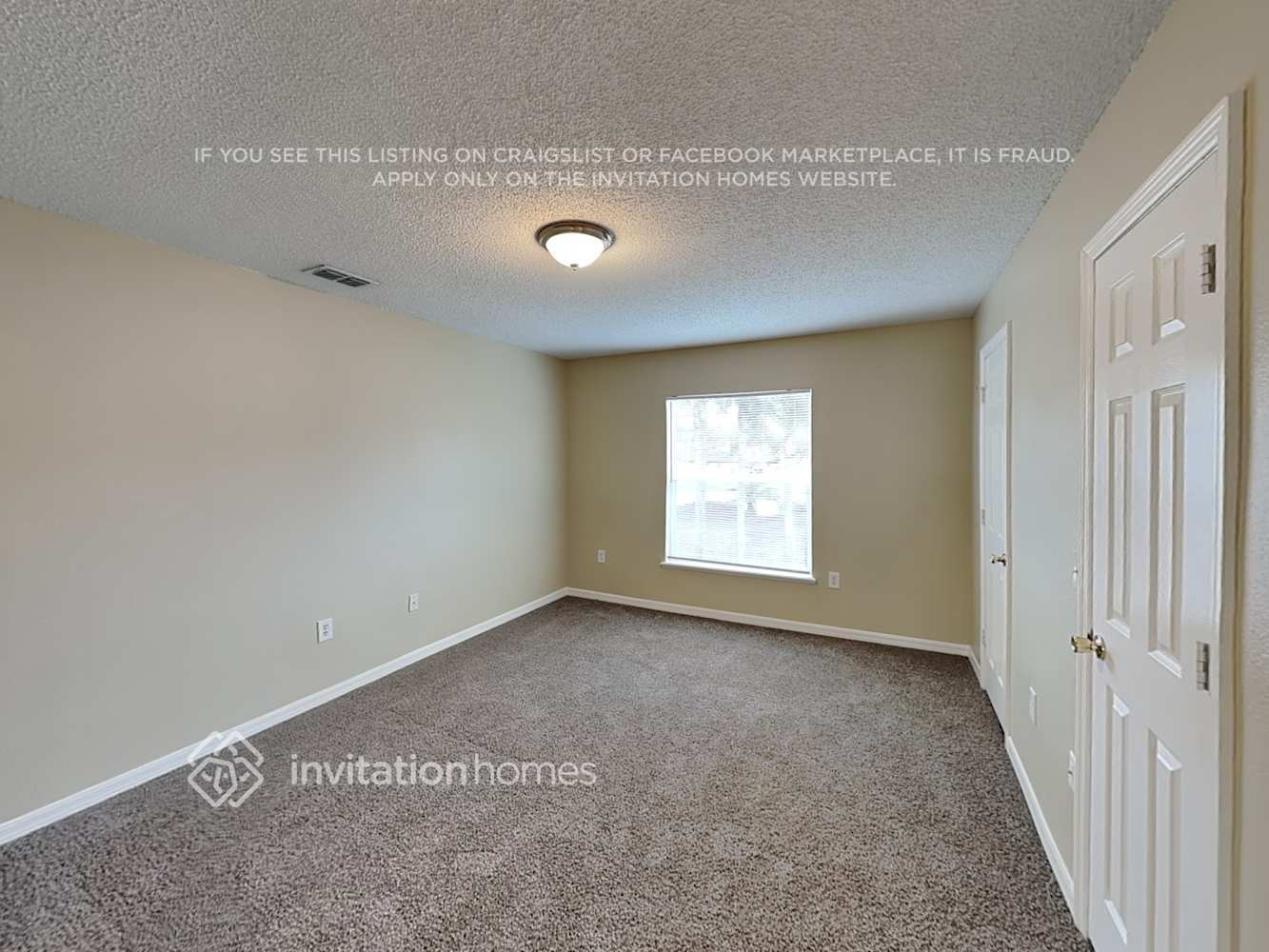Building Photo - 14213 Econ Woods Ln
