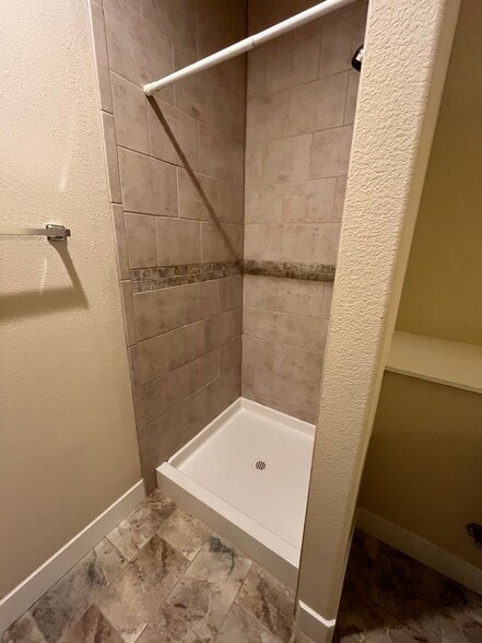 Building Photo - 7828 E 21st Ave