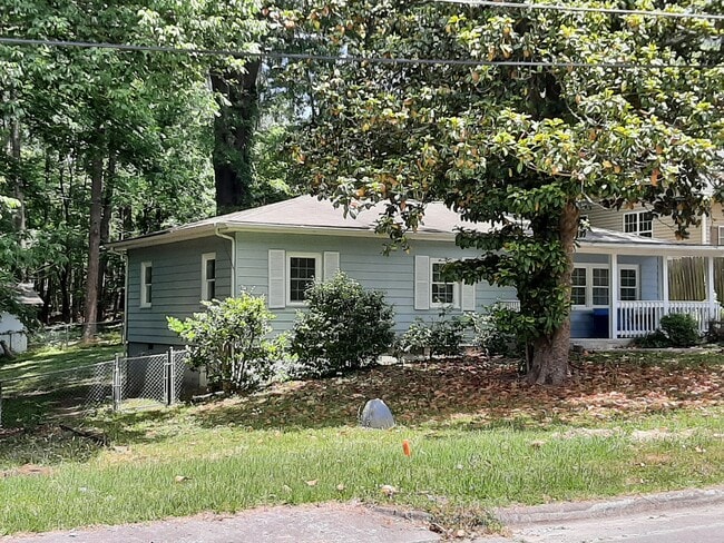 Primary Photo - 609 Pearson Dr