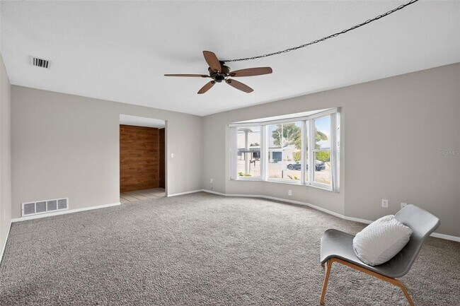 Building Photo - 13940 Antigua Dr