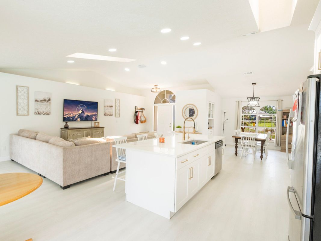 Building Photo - 1123 Hollow Oak Ct