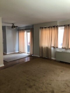 Primary Photo - 1502 S George Mason Dr