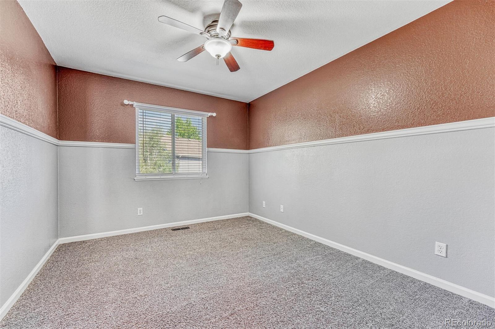 Bedroom 3 - upper level - 16441 Martingale Dr