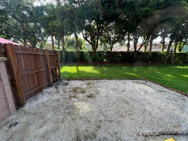 Building Photo - 6856 Mill Brook Pl