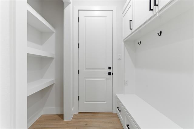 Building Photo - 200 Dover Dr