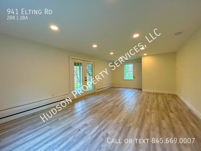 Building Photo - 941 Elting Rd