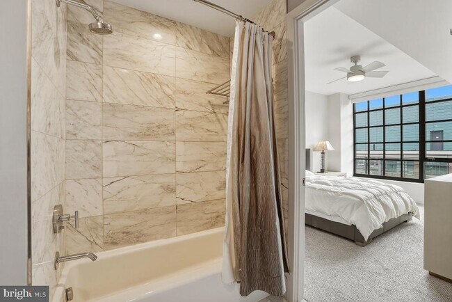 Building Photo - 45 Sutton Square SW