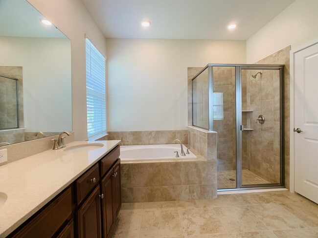 Building Photo - 2775 Norway Maple Ct