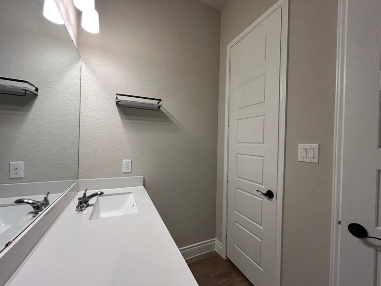 Building Photo - 14081 May Mist