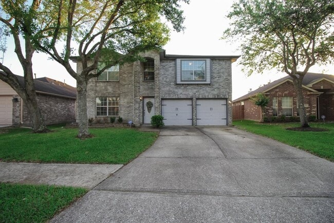 Building Photo - 319 Grand Isle Ln