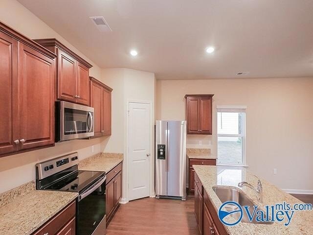 Building Photo - 1037 Pilgrim Ln