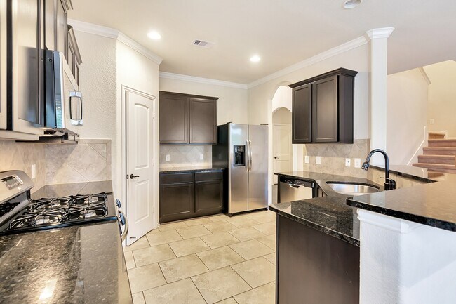 Building Photo - 42 Sawbridge Ct