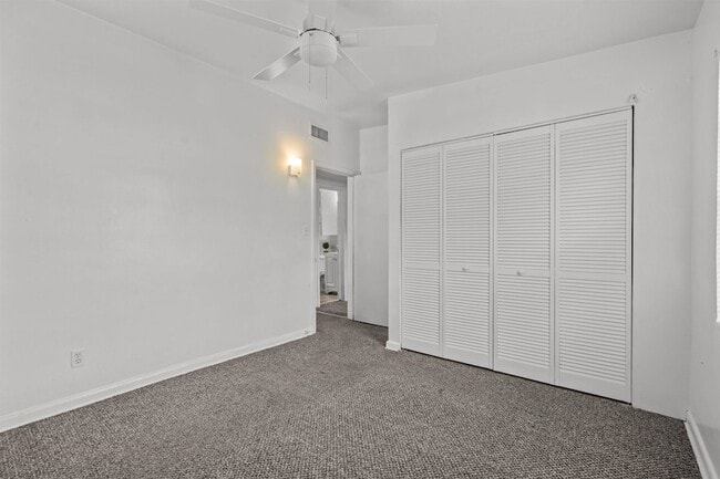 Building Photo - 20 Rollins Ave