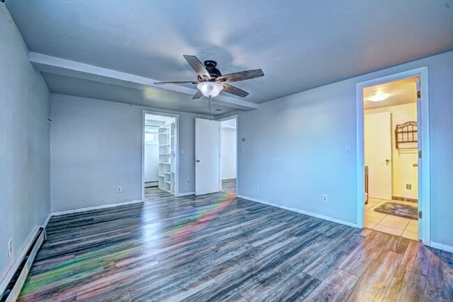 Building Photo - 2801 Hall Ave