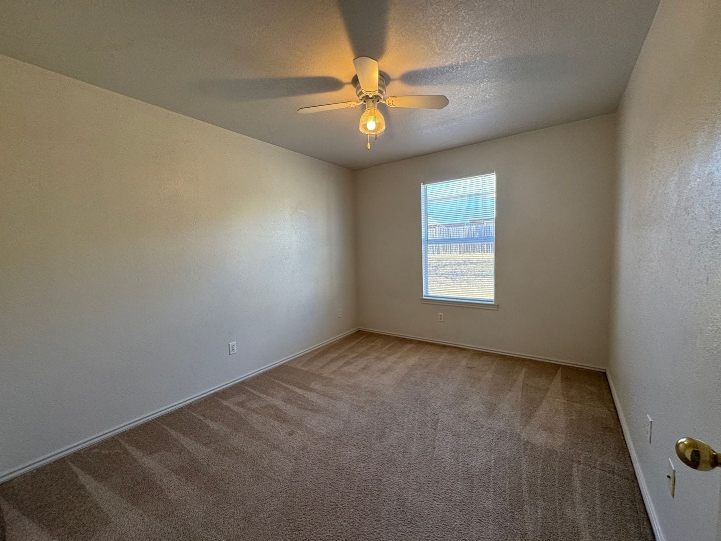 Building Photo - 1505 Benttree Dr