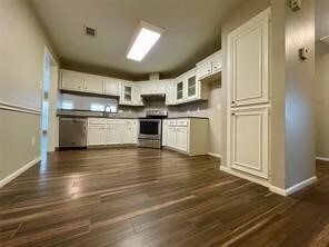 Building Photo - 21218 Waymare Ln