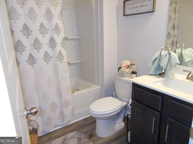 Building Photo - 612 Auburn Crossing Dr