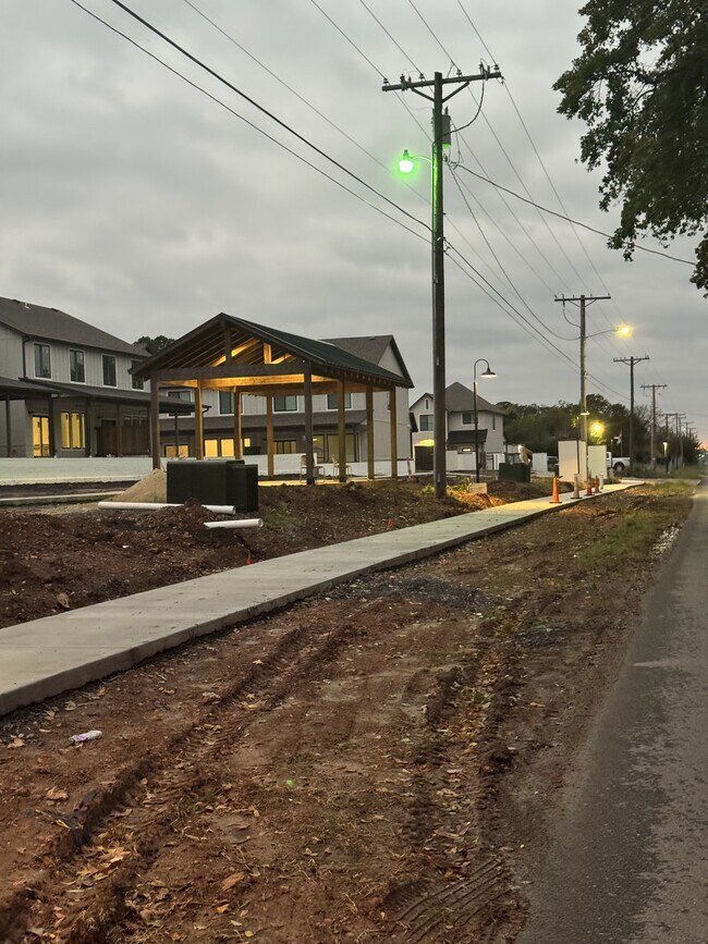 Building Photo - 1745 E Rex Rd