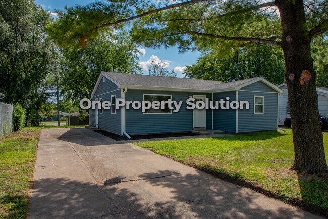 Building Photo - 4401 W 21st Ave