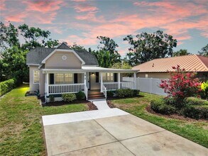 Building Photo - 1005 45th St W