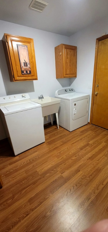 Building Photo - 2120 W Hogan St