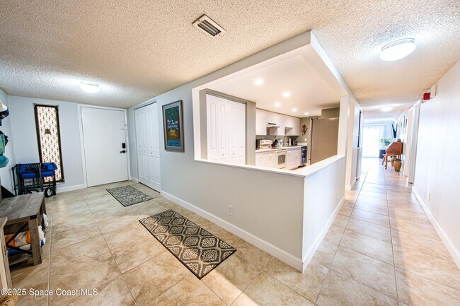Building Photo - 500 Palm Springs Blvd