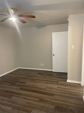 Building Photo - 2211 S Vernon Ave