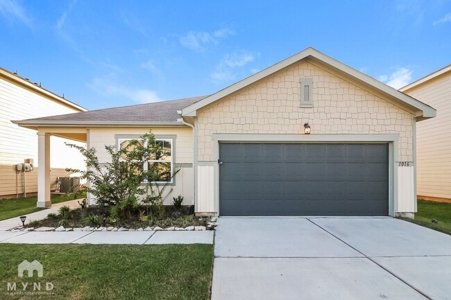 Building Photo - 1016 Lacebark Pne Ln