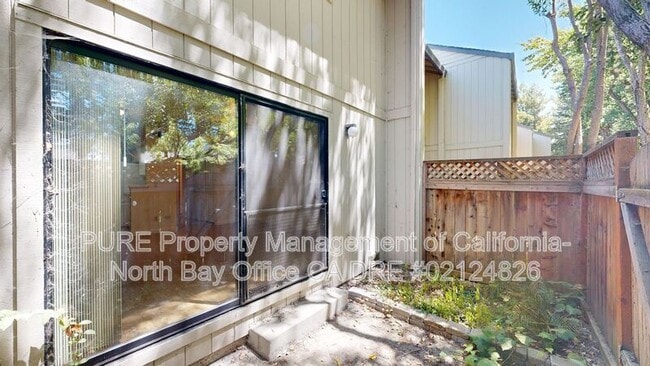 Building Photo - 1887 Windmill Cir