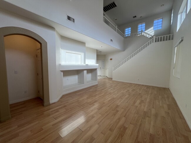 Building Photo - 2697 Hillgrass Rd