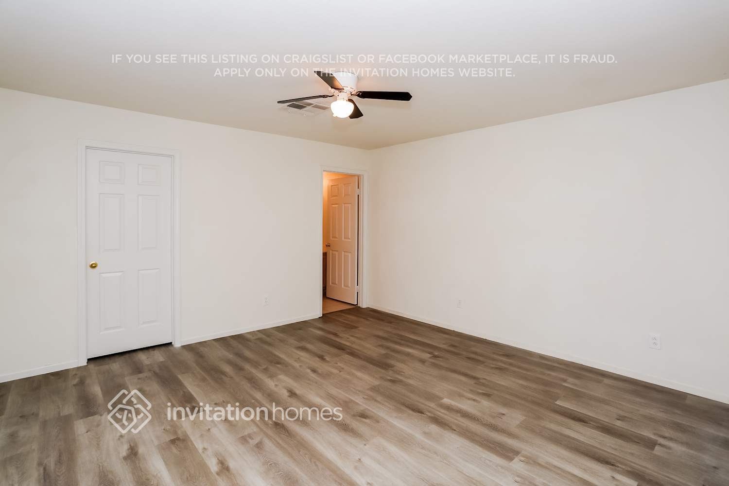 Building Photo - 829 Beefeater Pl