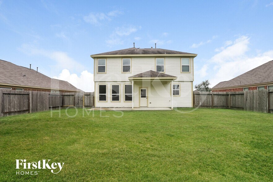 Building Photo - 2718 Briar Breeze Dr