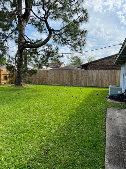 Primary Photo - 428 Butler Dr