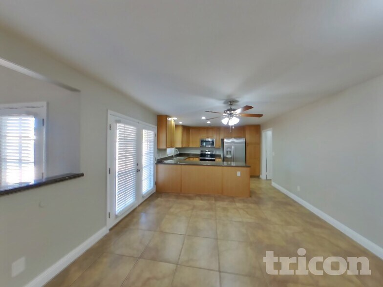 Building Photo - 9026 N 64th Dr