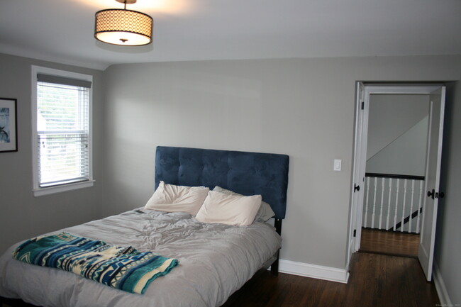 Building Photo - 185 Norman Cir