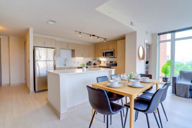 Building Photo - 22202 18th St S