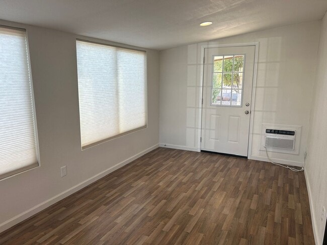 Building Photo - Long Term 2 bedroom in Sun Lakes