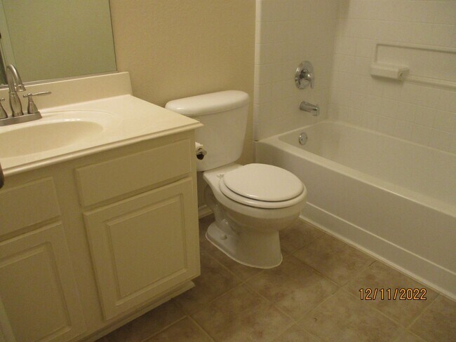 Building Photo - 5144 Waterview Ct