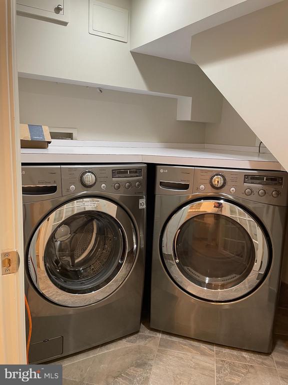 Building Photo - 2802 P St NW